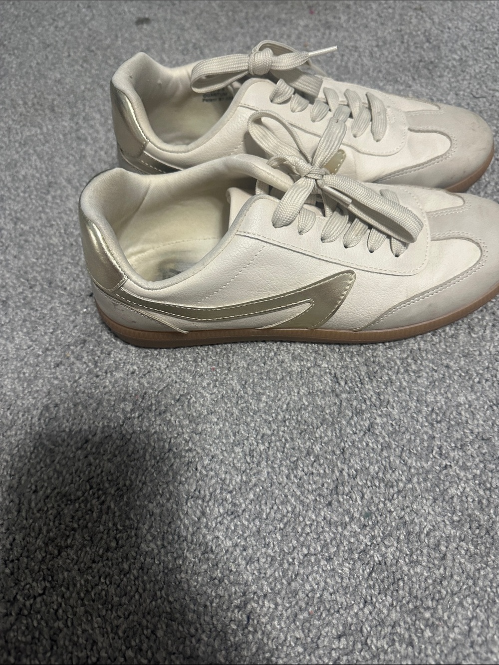 Dolce Vita Quantum Sneakers